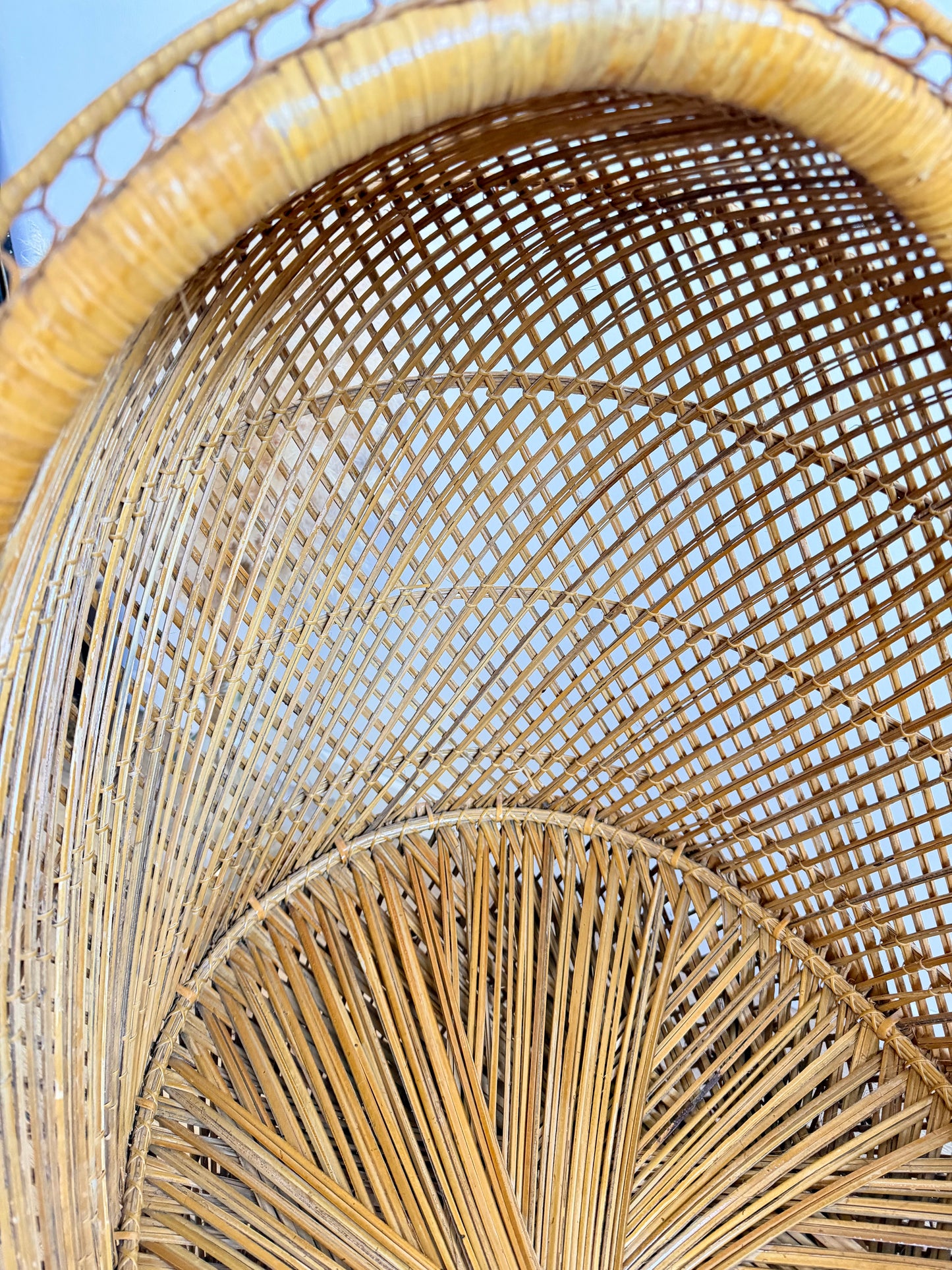 Berceau en rotin vintage
