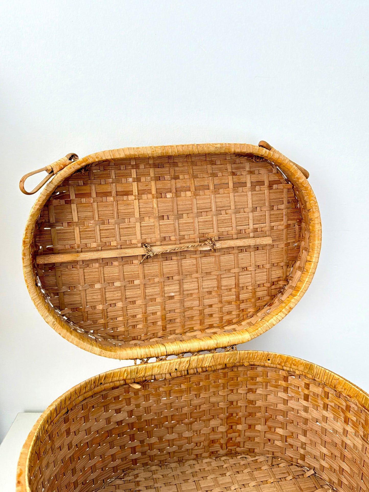 Panière de rangement en matière naturelle