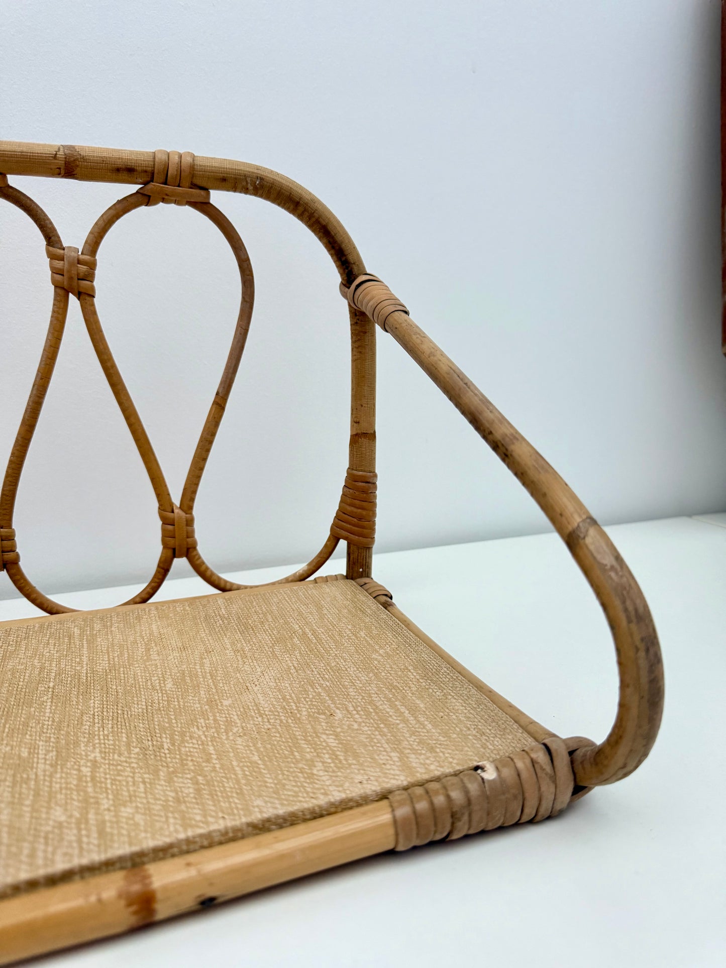 Paire d’étagères vintage en rotin et bambou