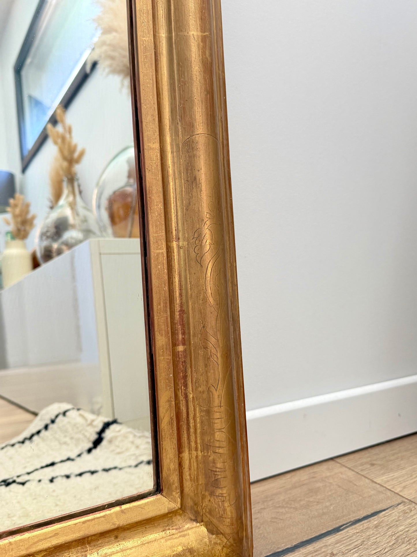 Miroir ancien Louis Philippe doré à la feuille d’or