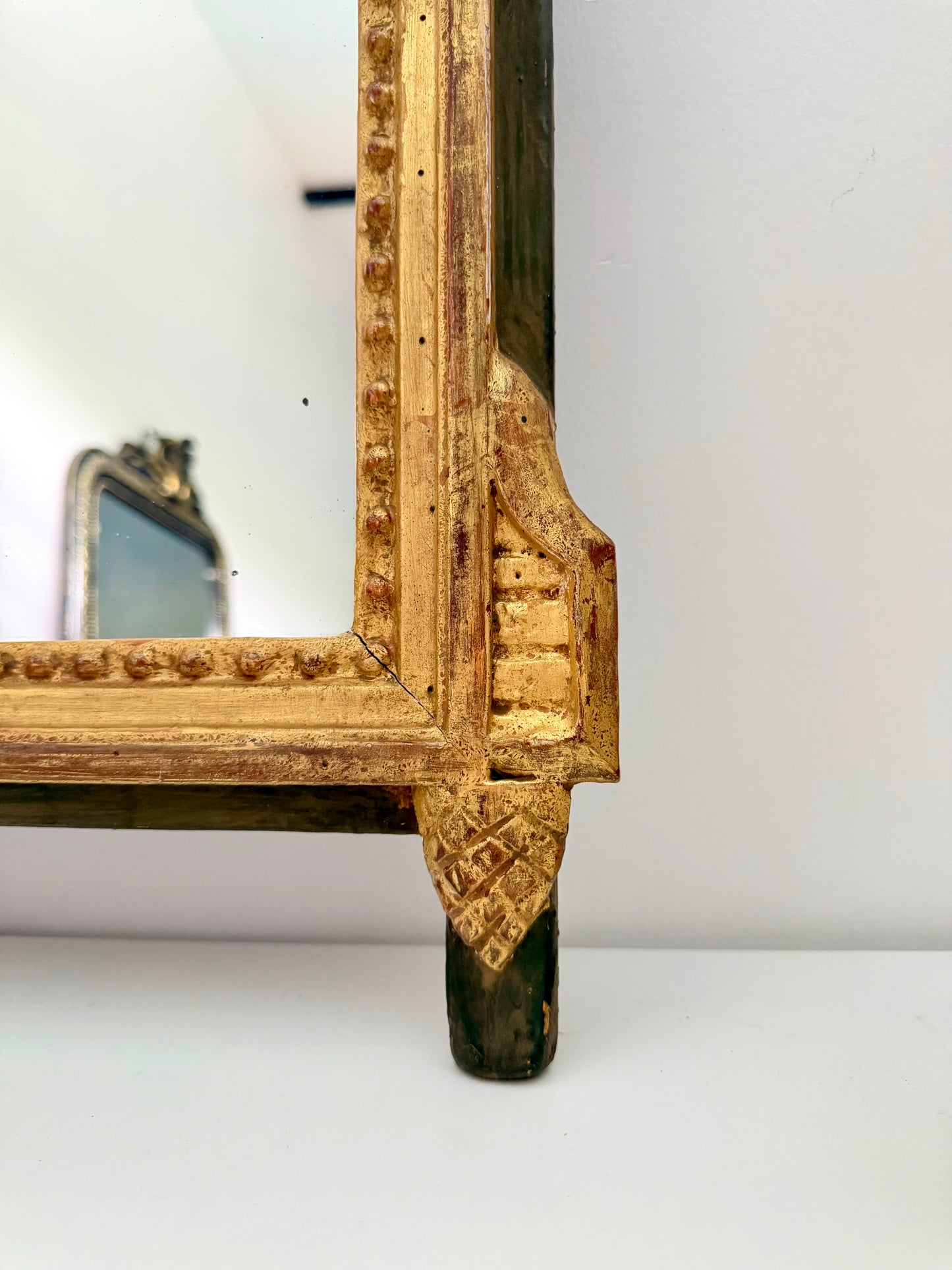 Miroir ancien doré style Louis XVI