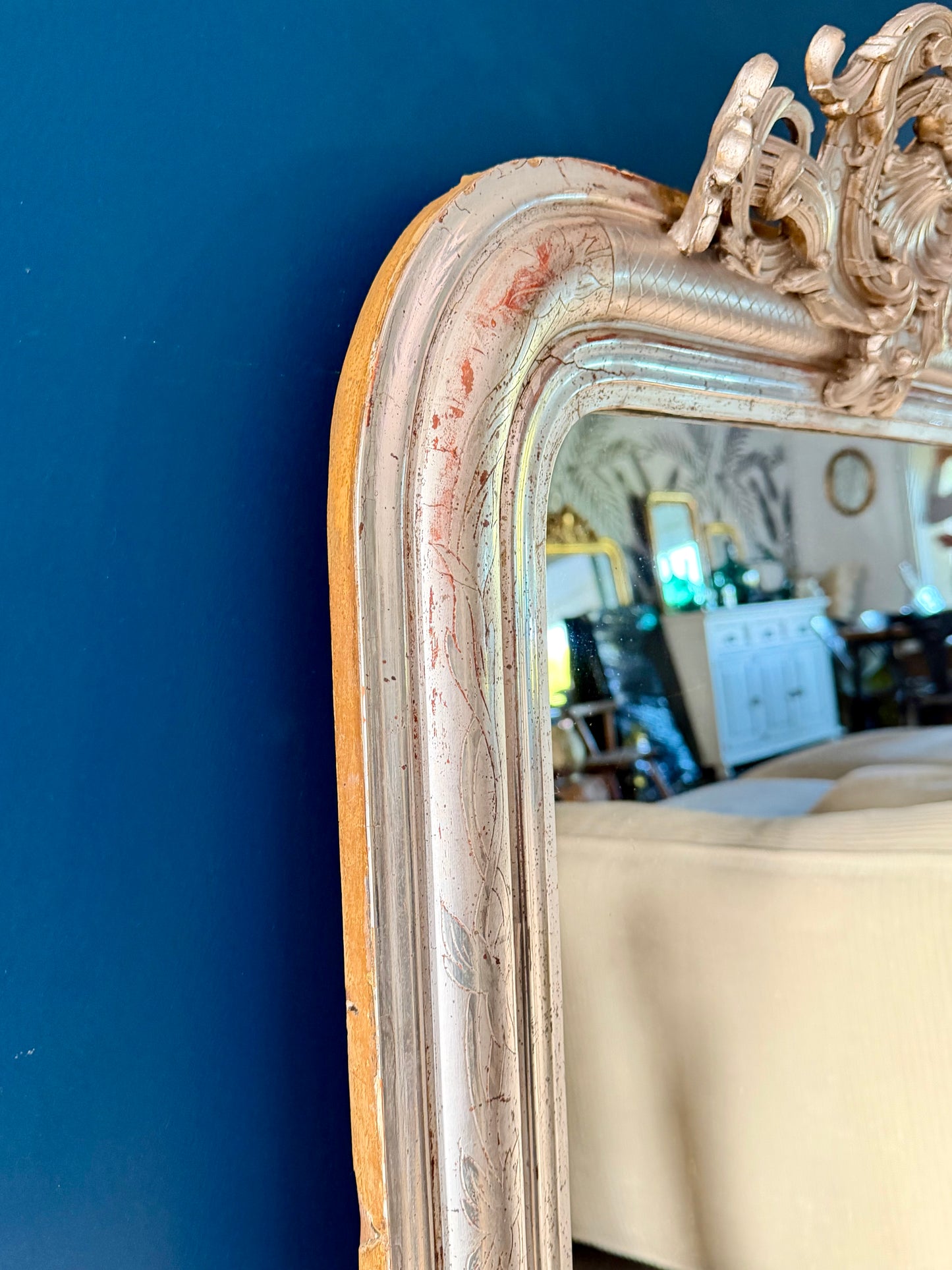 Miroir ancien Louis Philippe à la feuille d’argent