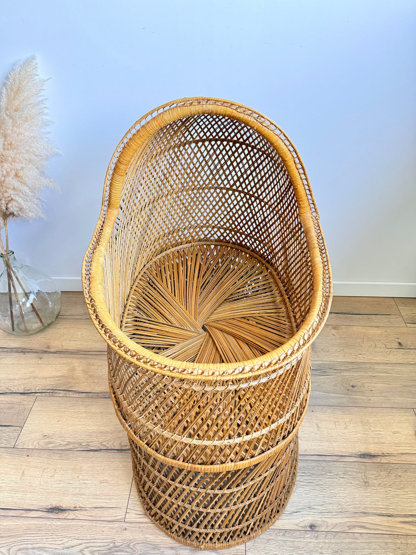 Berceau en rotin vintage