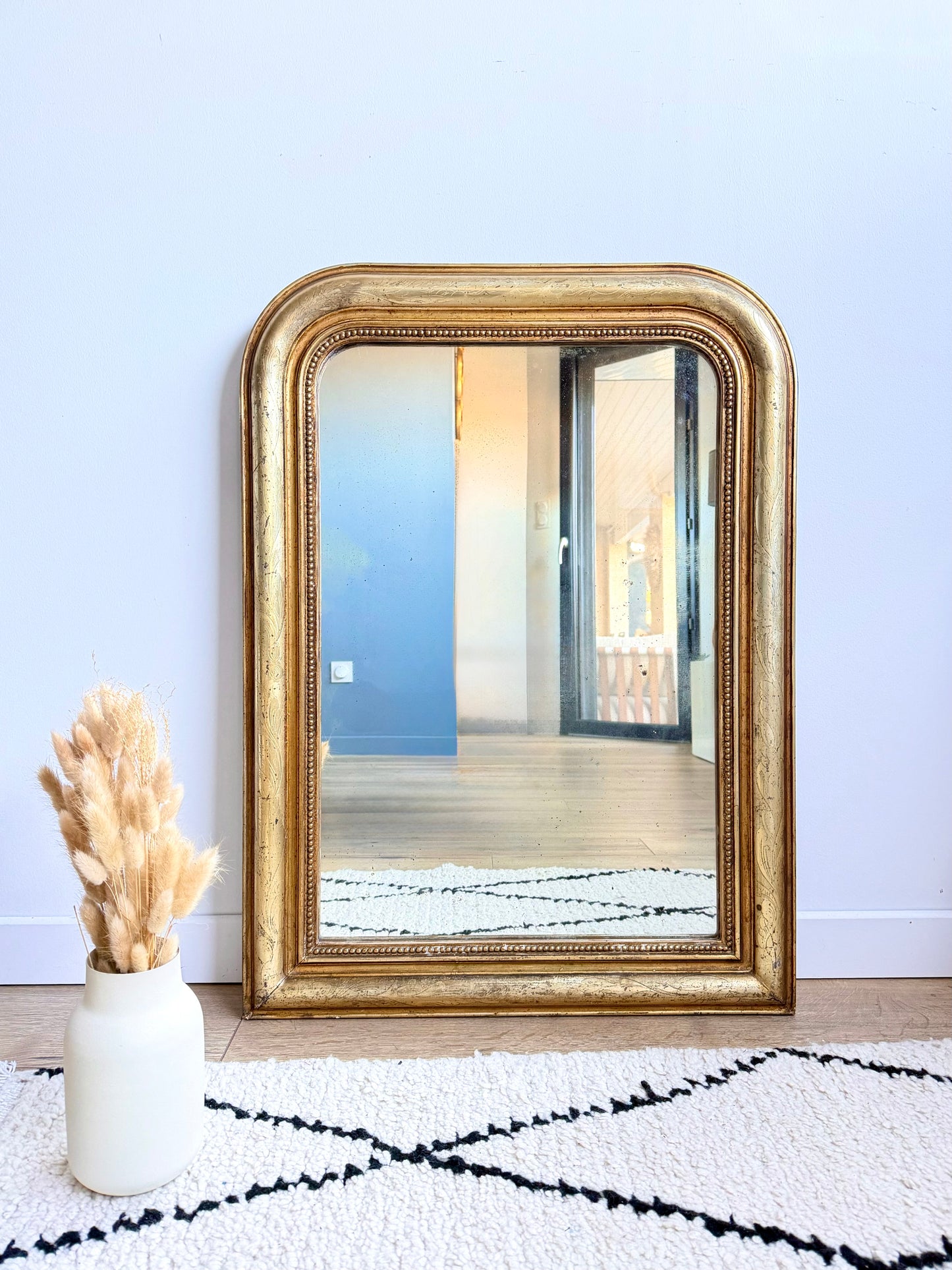 Miroir ancien Louis-Philippe doré à la feuille d’or