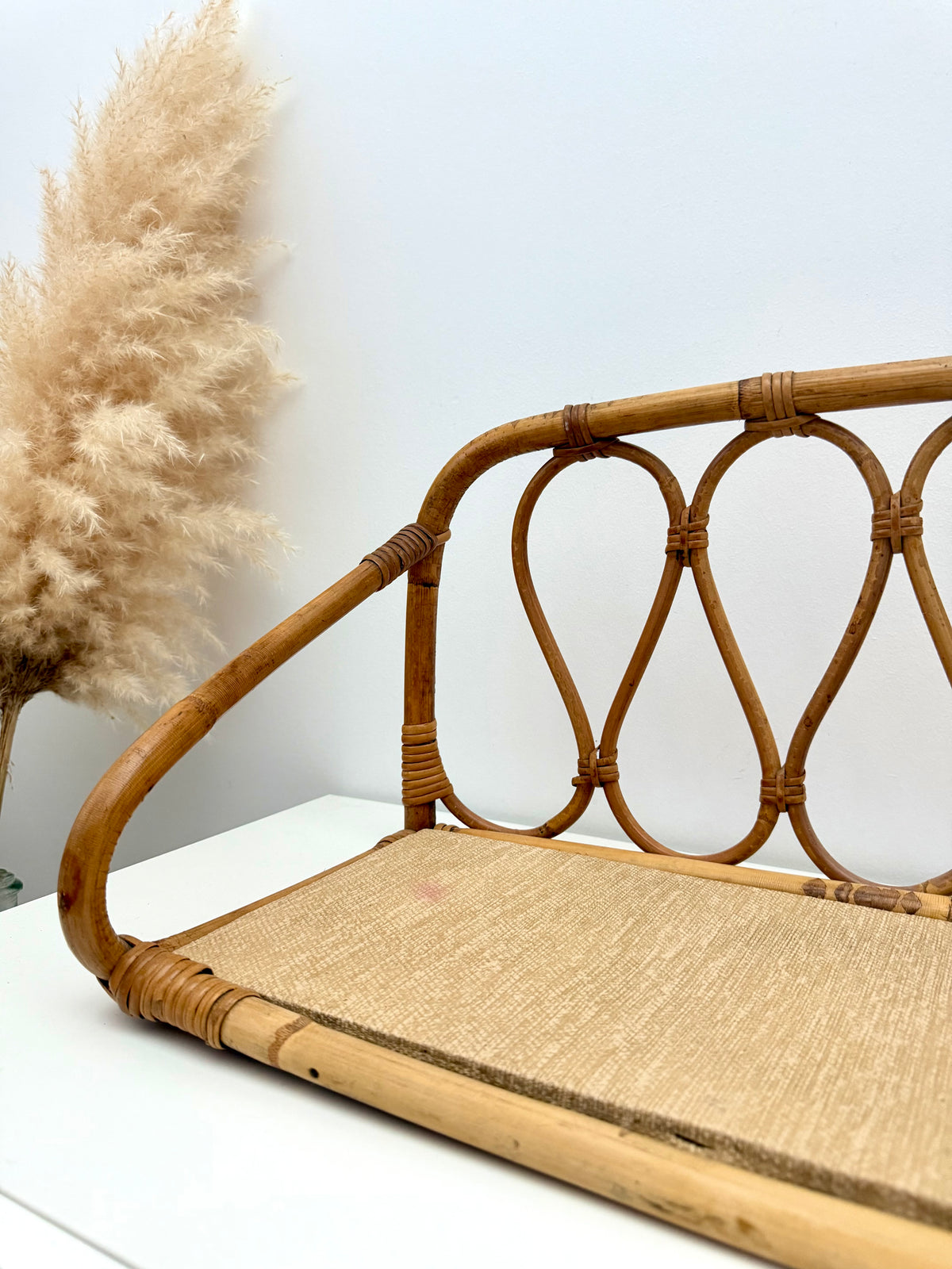 Paire d’étagères vintage en rotin et bambou