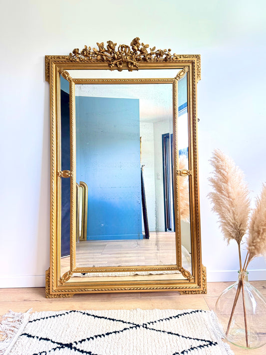 Grand miroir ancien doré à parcloses - XIXe