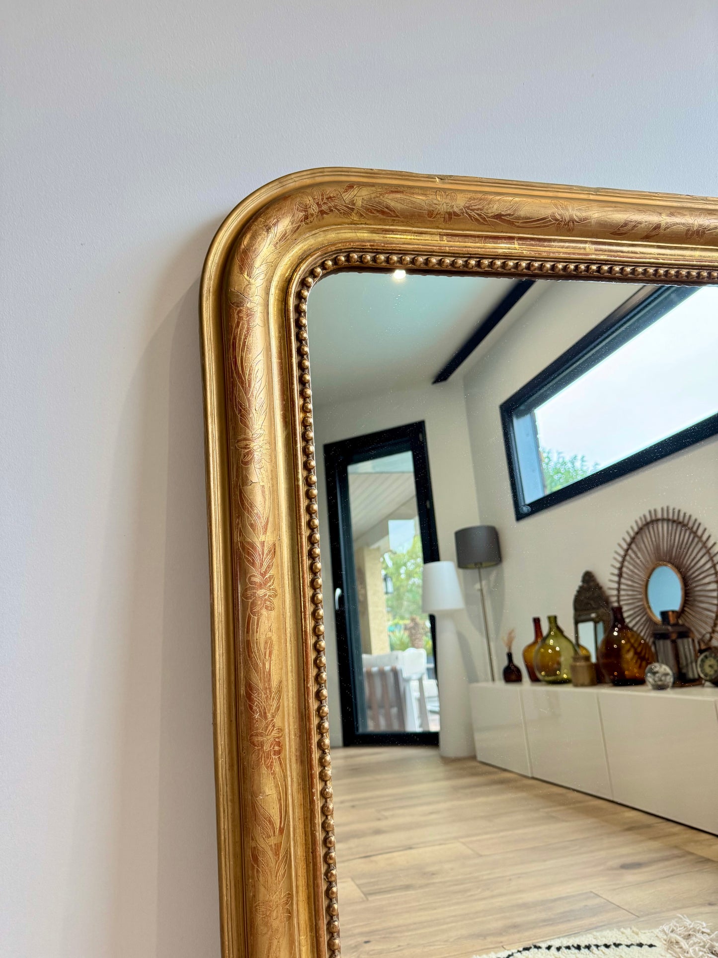 Miroir ancien Louis Philippe doré à la feuille d'or