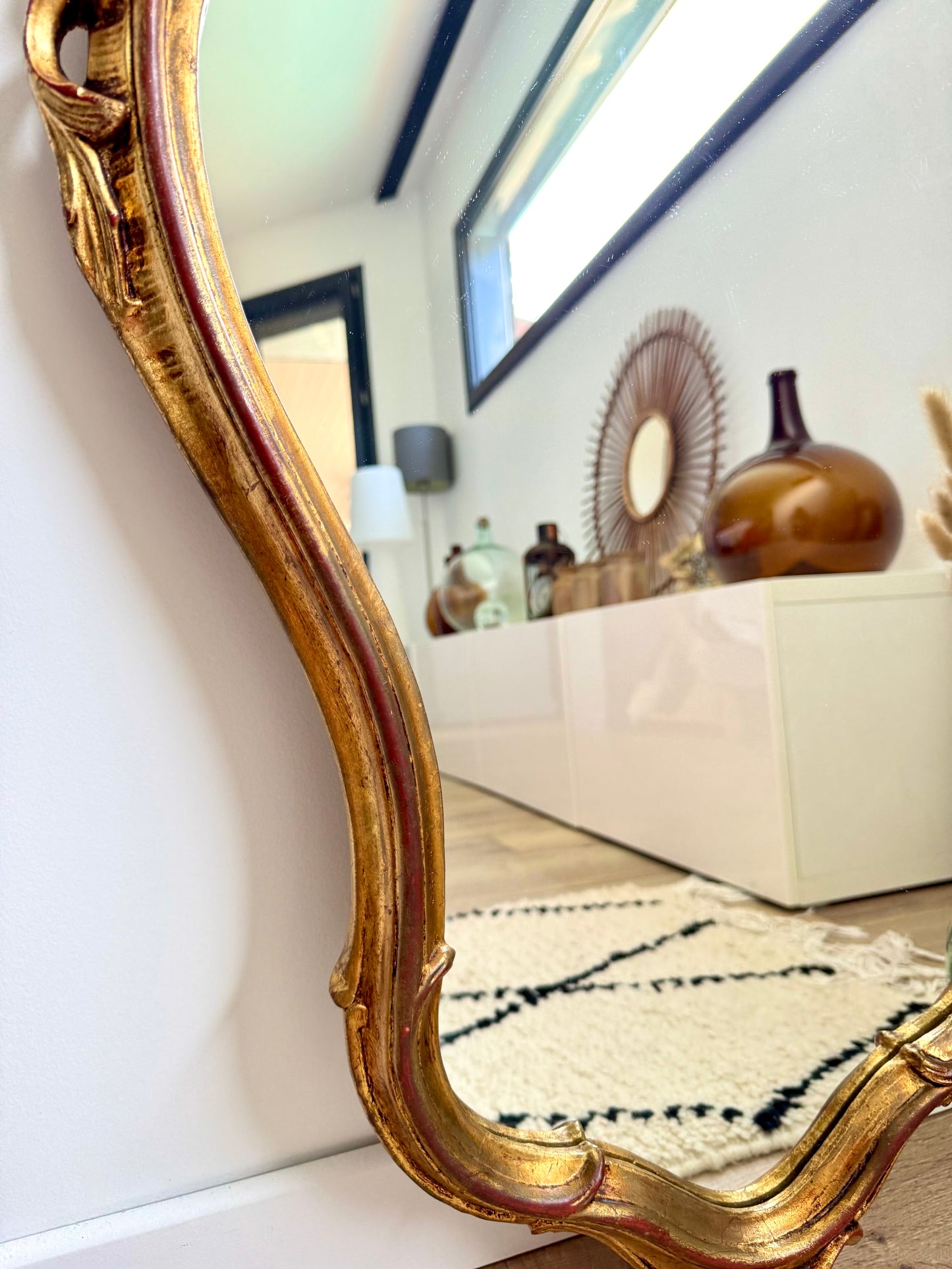 Miroir ancien doré, style baroque