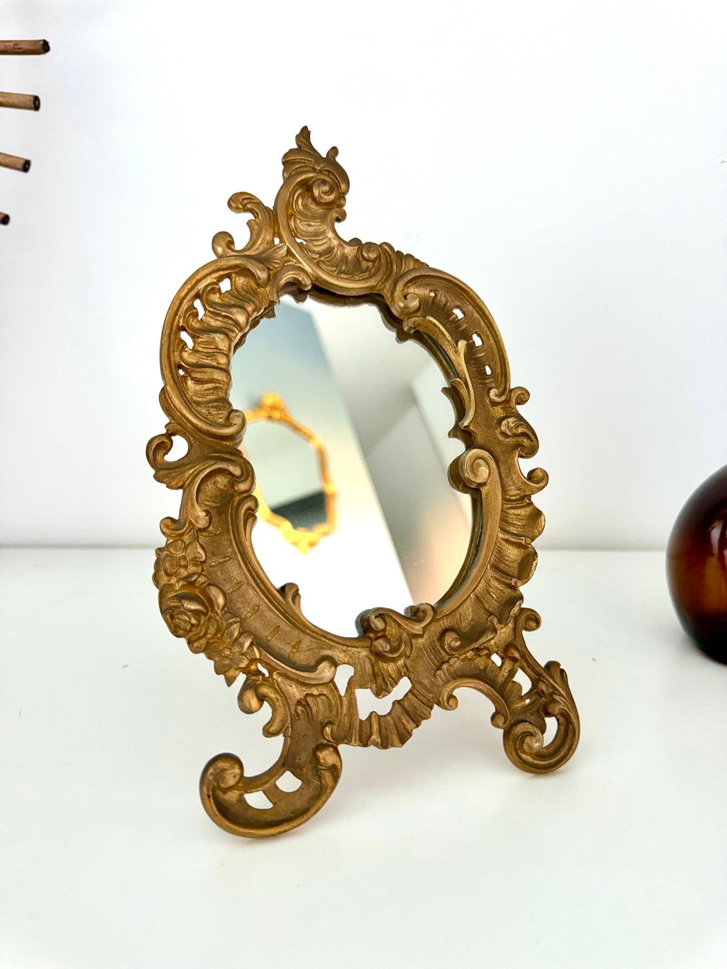 Petit miroir de style baroque