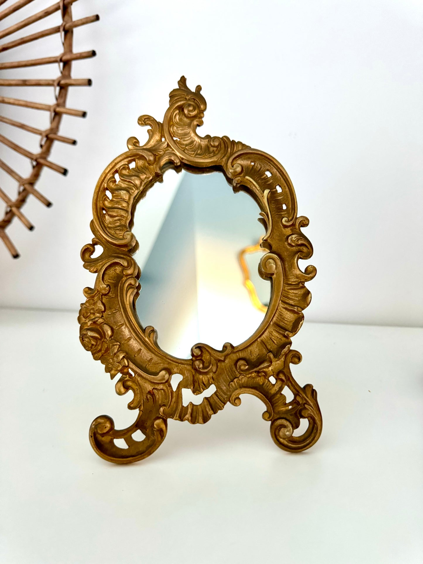 Petit miroir de style baroque