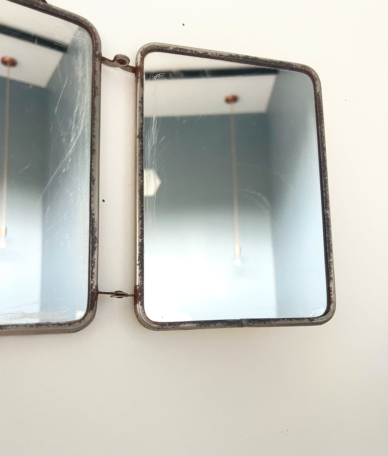 Miroir de barbier triptyque