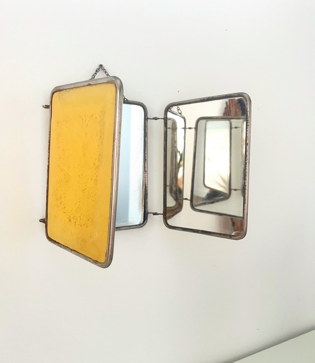 Miroir de barbier triptyque